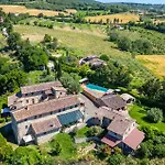 In Frazione Canonica,todi * Canonica (Umbria)